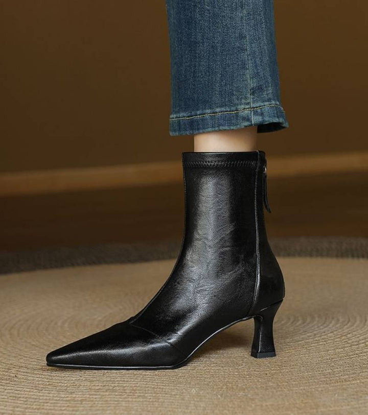 Fulvia™ | Botines minimalistas de piel con tacón medio