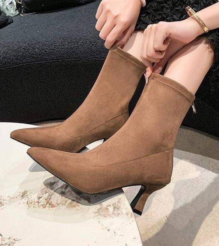 Fulvia™ | Botines minimalistas de piel con tacón medio