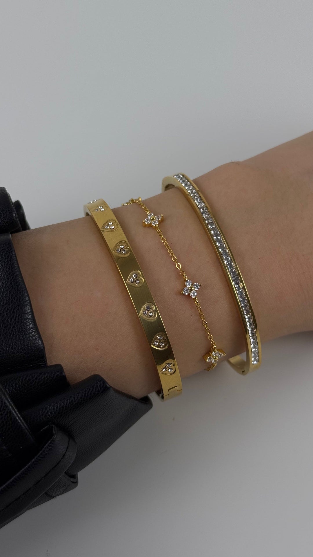 Celestial Élise™ | Brazalete elegante de diseño celestial