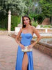 Corsé Élise™ | Vestido largo satinado con abertura lateral