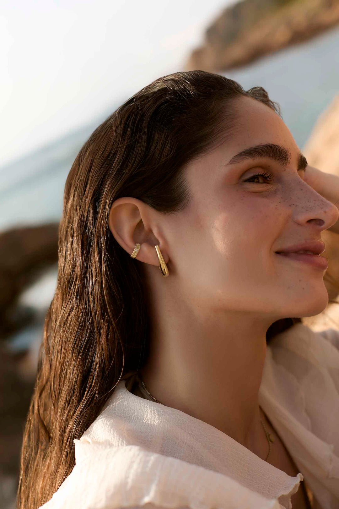 AURELI GOLD™ | Pendientes cubre-lóbulo bañados en oro 22K