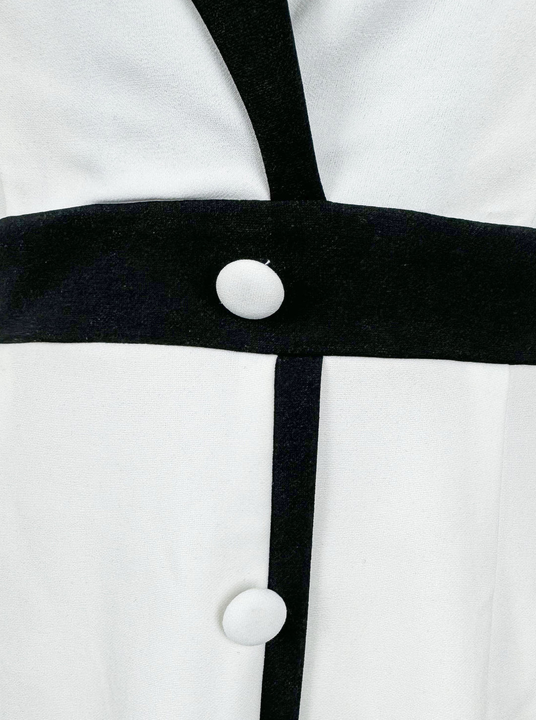 Élégance Contrast™ | Vestido midi con contraste elegante