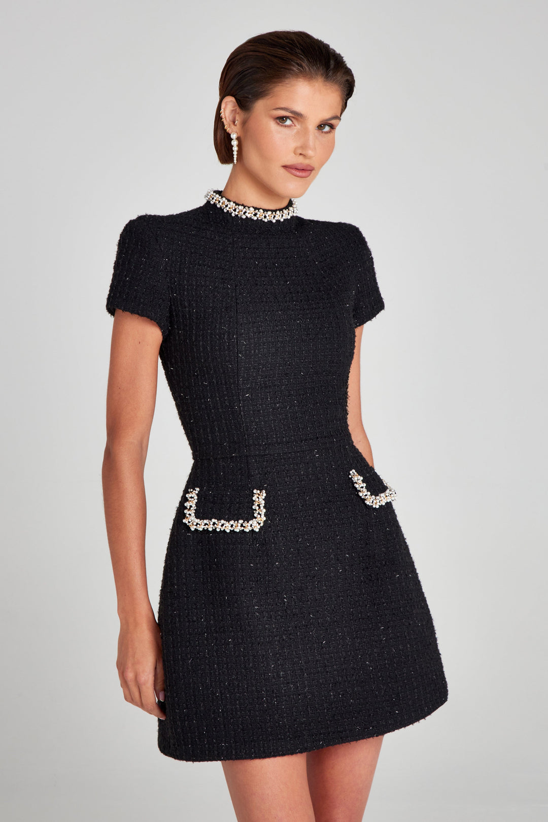 Luciana™ | Vestido corto con corte tulipán