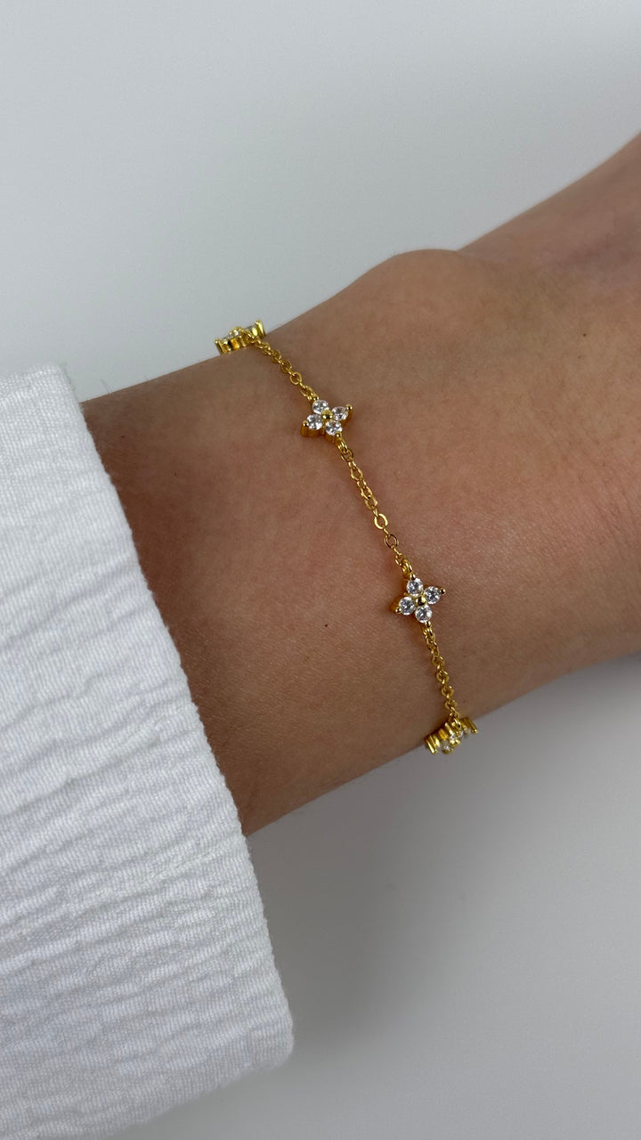 Lyra Élise™ | Brazalete elegante en plata de ley