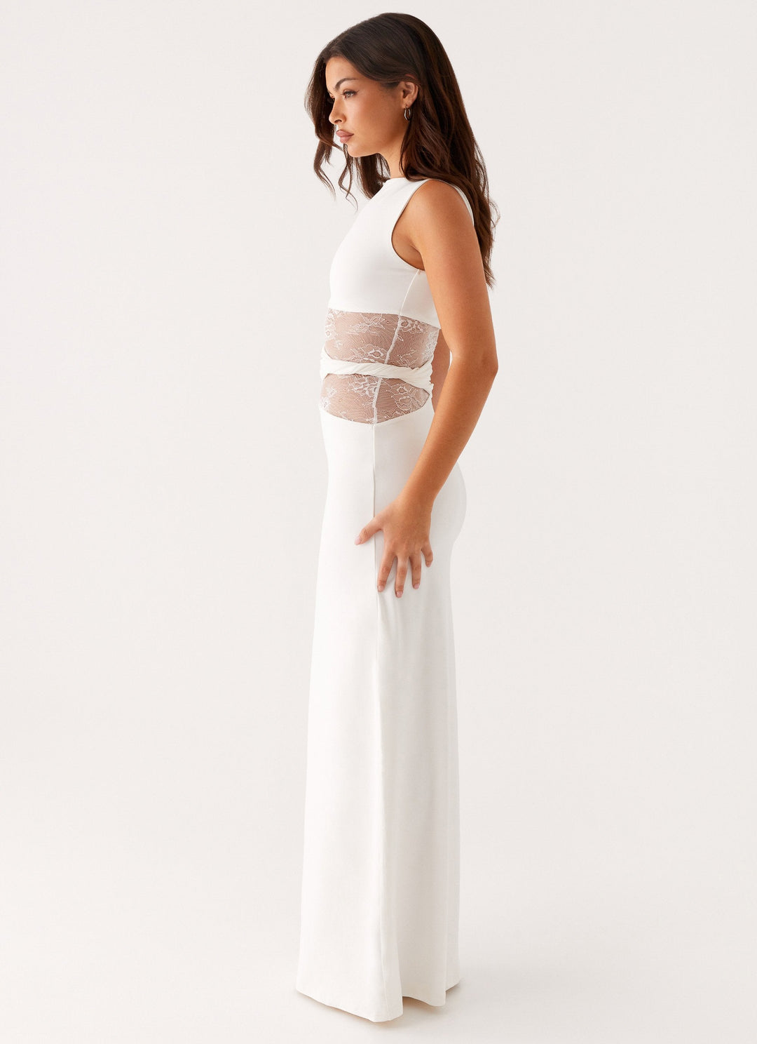 Aitana™ | Vestido maxi entallado con encaje