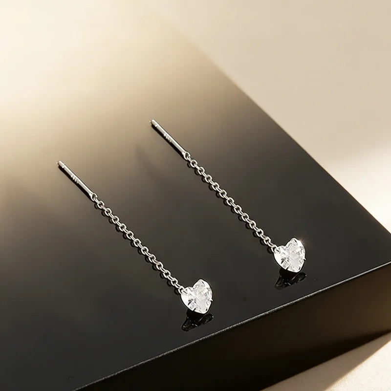 Dos Corazones™ | Pendientes de cadena larga con zirconia en plata