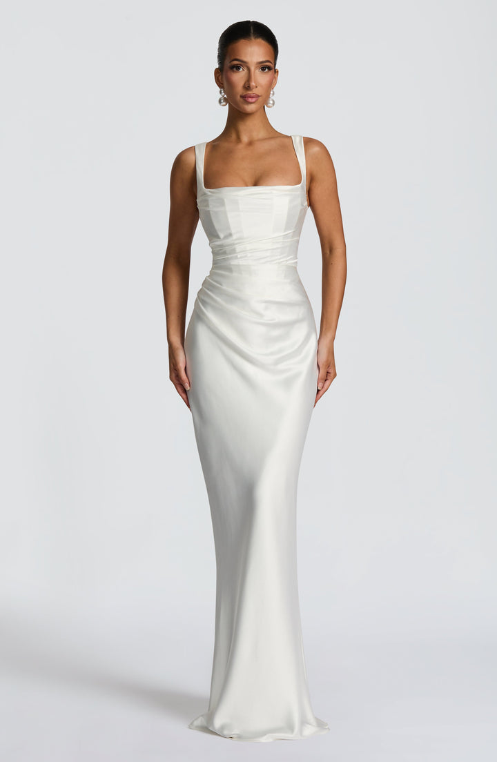Mariela™ | Vestido satinado de lujo con plisado asimétrico