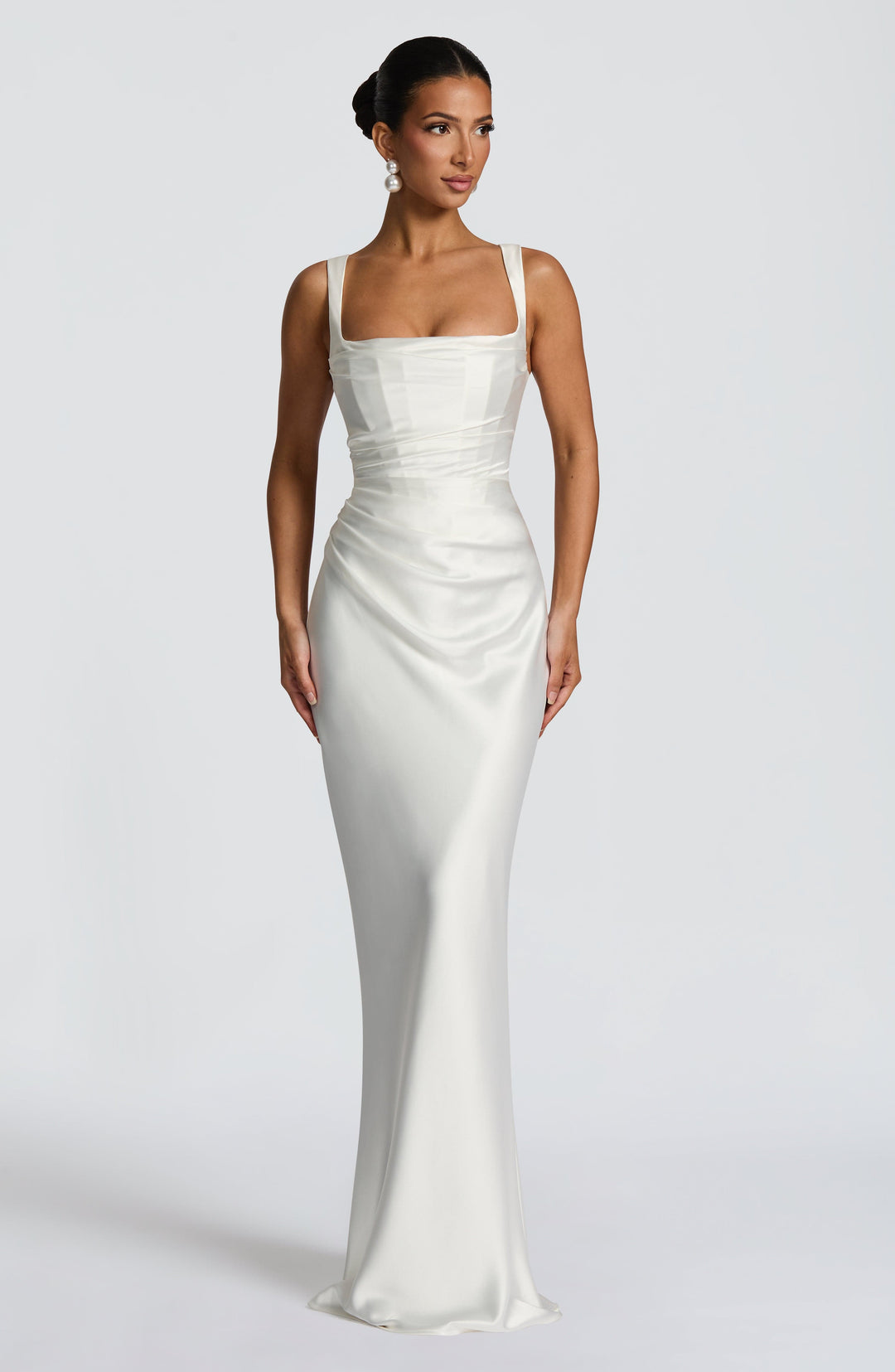 Mariela™ | Vestido satinado de lujo con plisado asimétrico