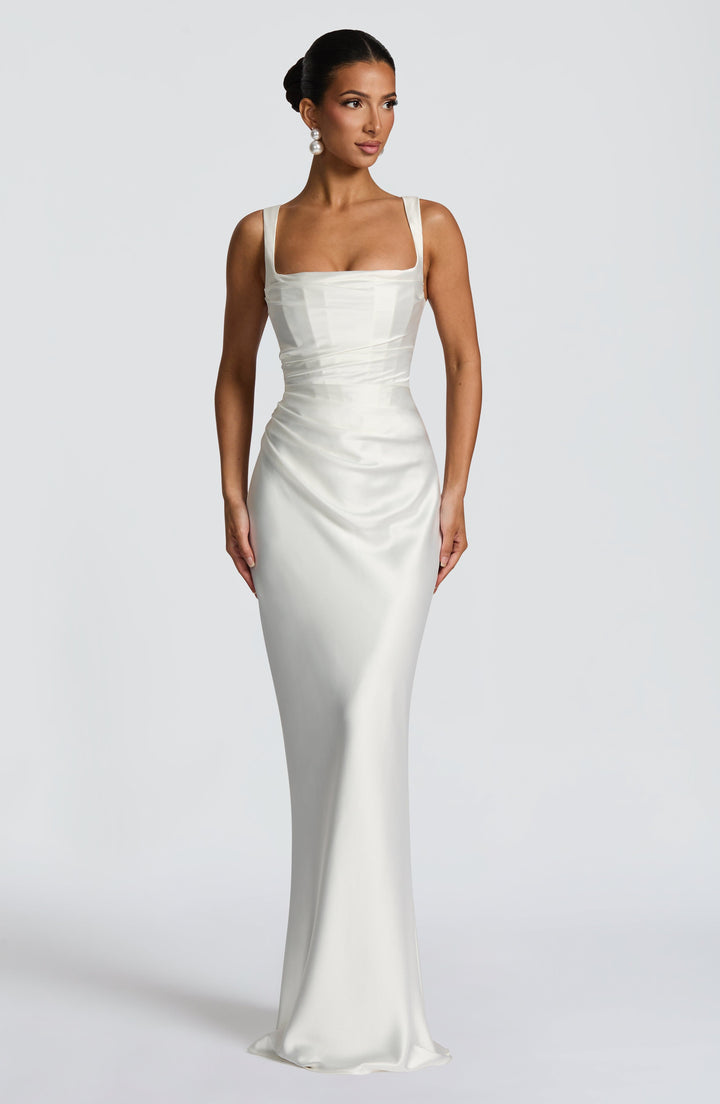 Mariela™ | Vestido satinado de lujo con plisado asimétrico