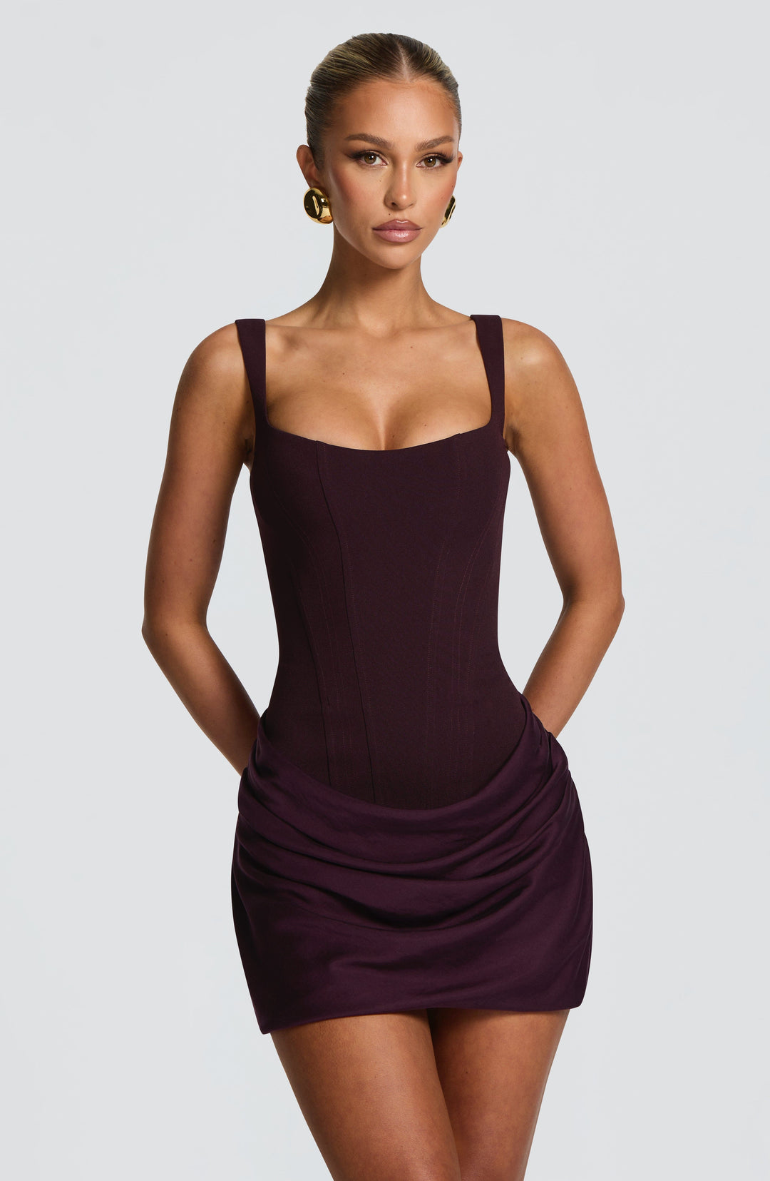Allegra™ | Vestido mini con corset y falda