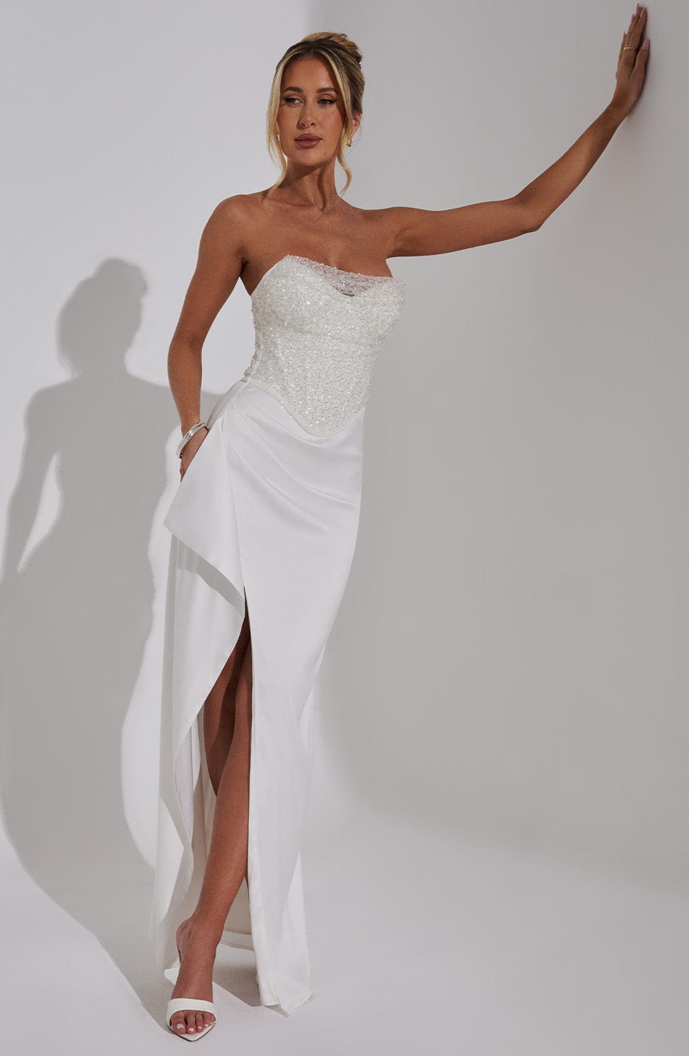 Viviana™ | Vestido de lujo con falda satinada