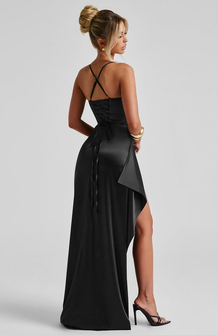 Maritza™ | Vestido satinado premium con abertura drapeada