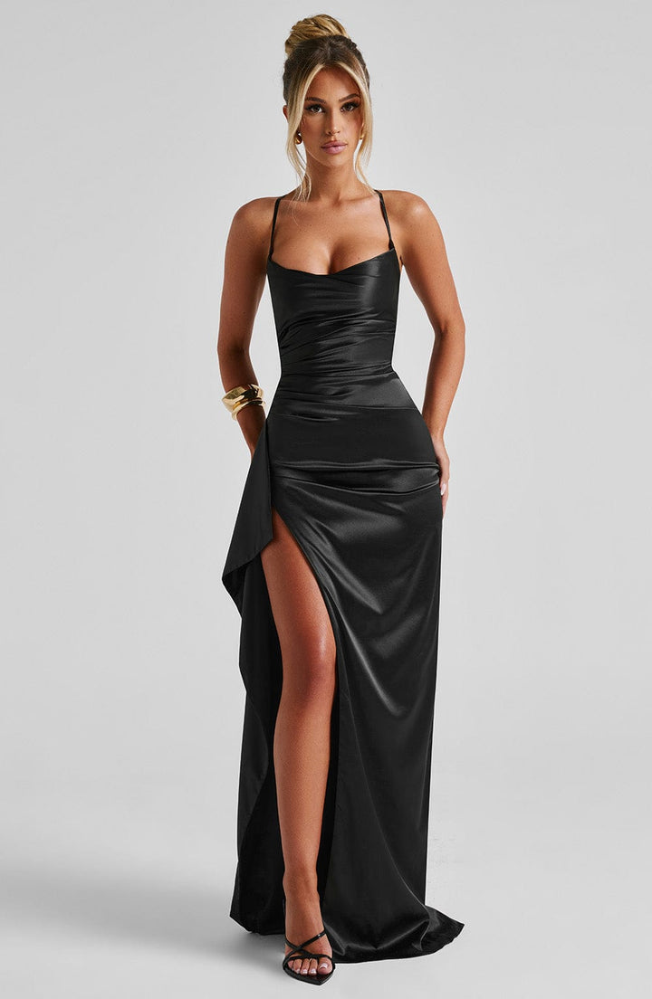 Maritza™ | Vestido satinado premium con abertura drapeada