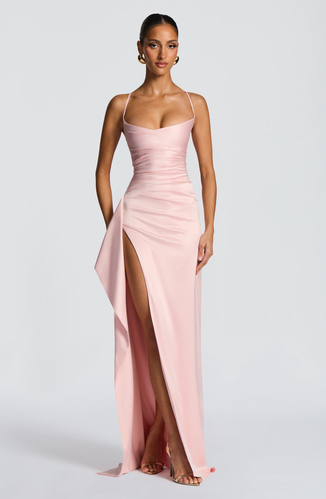 Maritza™ | Vestido satinado premium con abertura drapeada