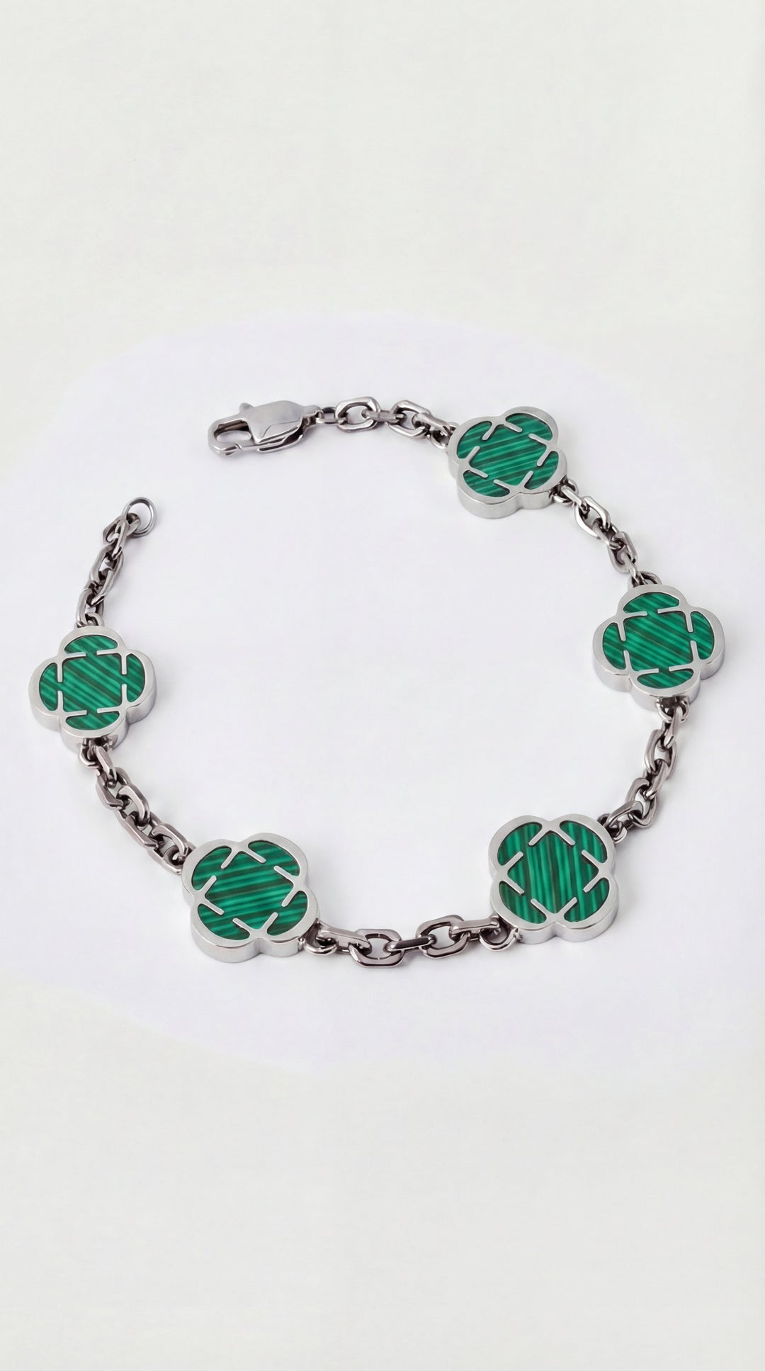 Émeraude Lumière™ | Pulsera elegante con piedra verde en plata