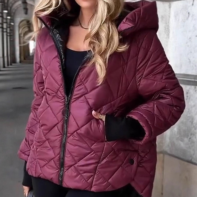 Jessica™ | Chaqueta con capucha y relleno térmico
