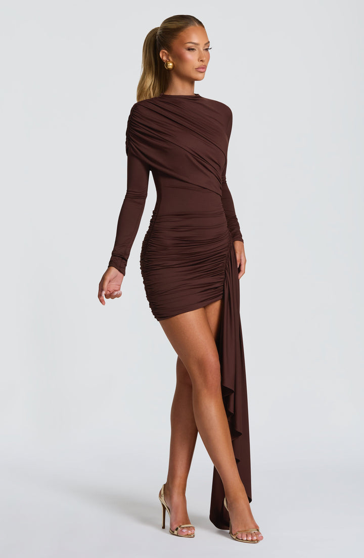 Dalia™ | Vestido drapeado con caída lateral