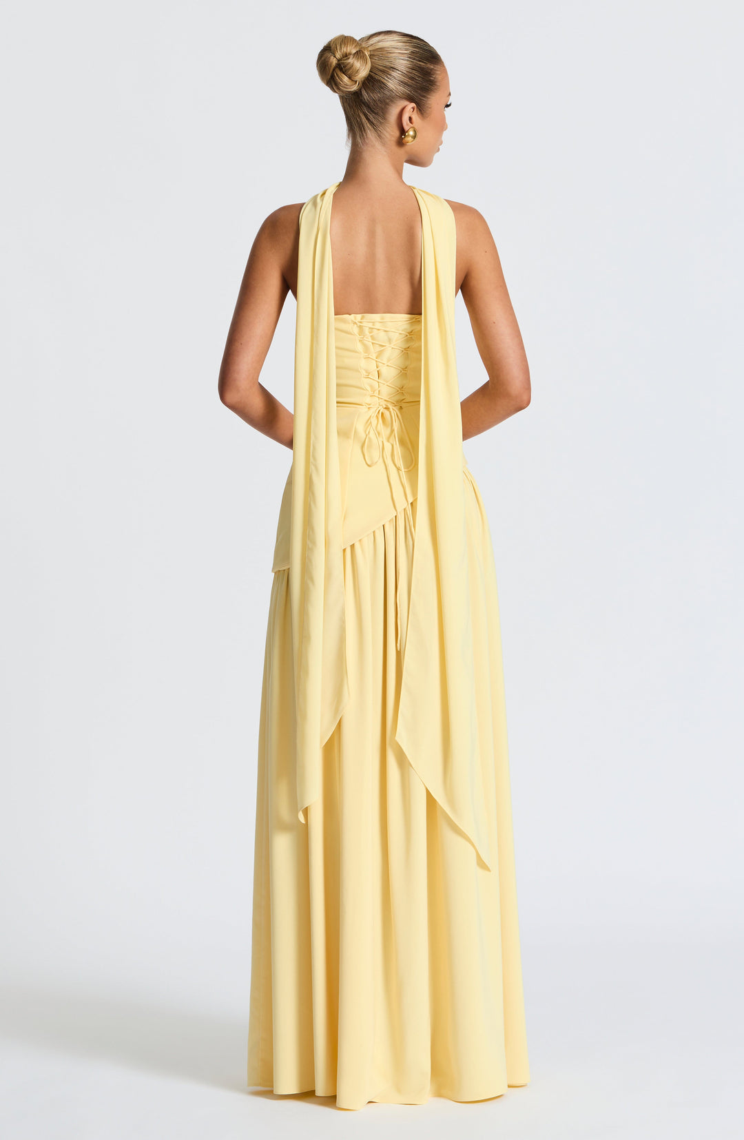 Rouge Amélie™ | Vestido largo con abertura elegante