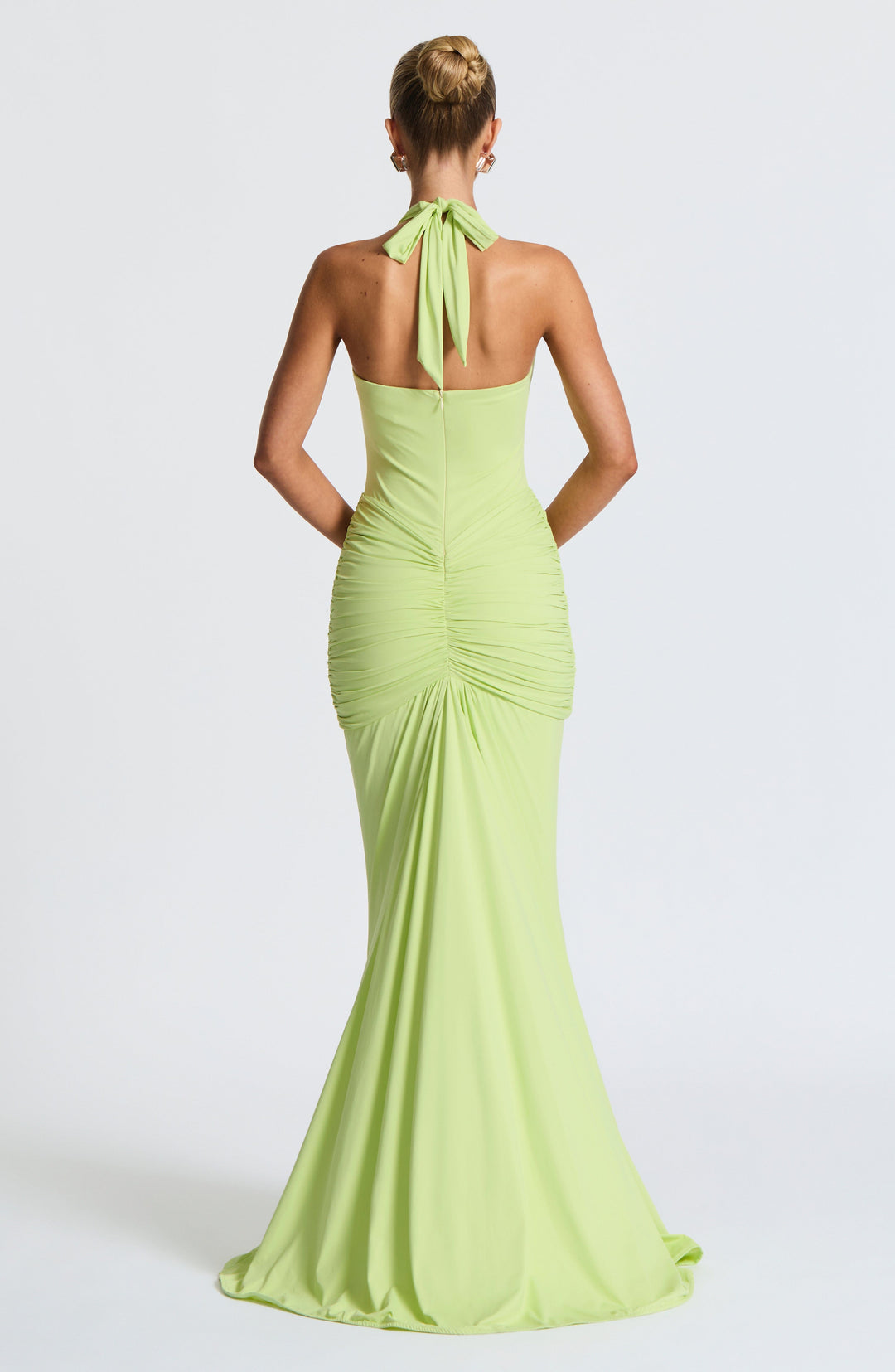 Artemis™ | Vestido premium con escote halter y drapeado escultural