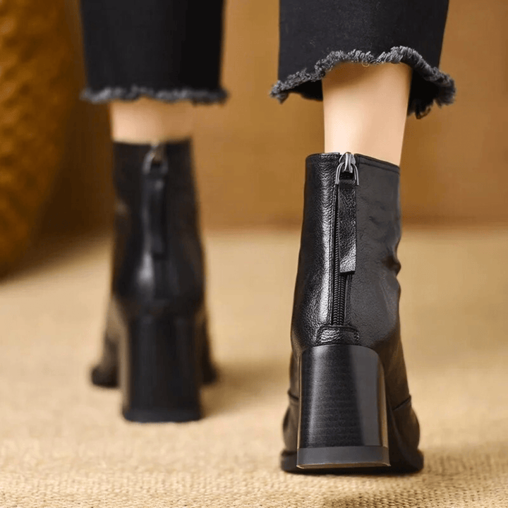Sorella™ | Botines de lujo con tacón medio